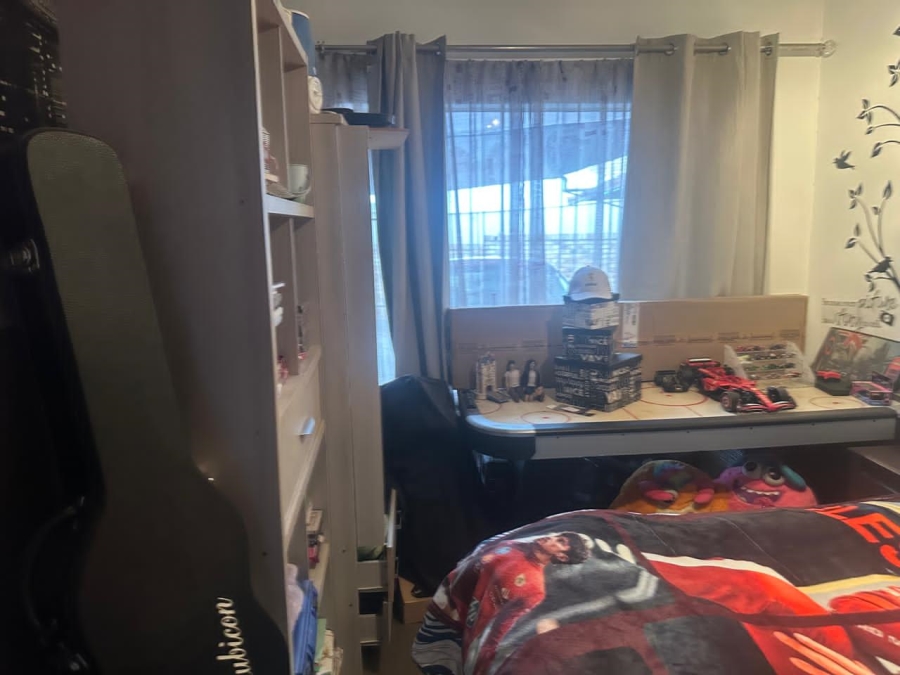 5 Bedroom Property for Sale in Waterval East North West